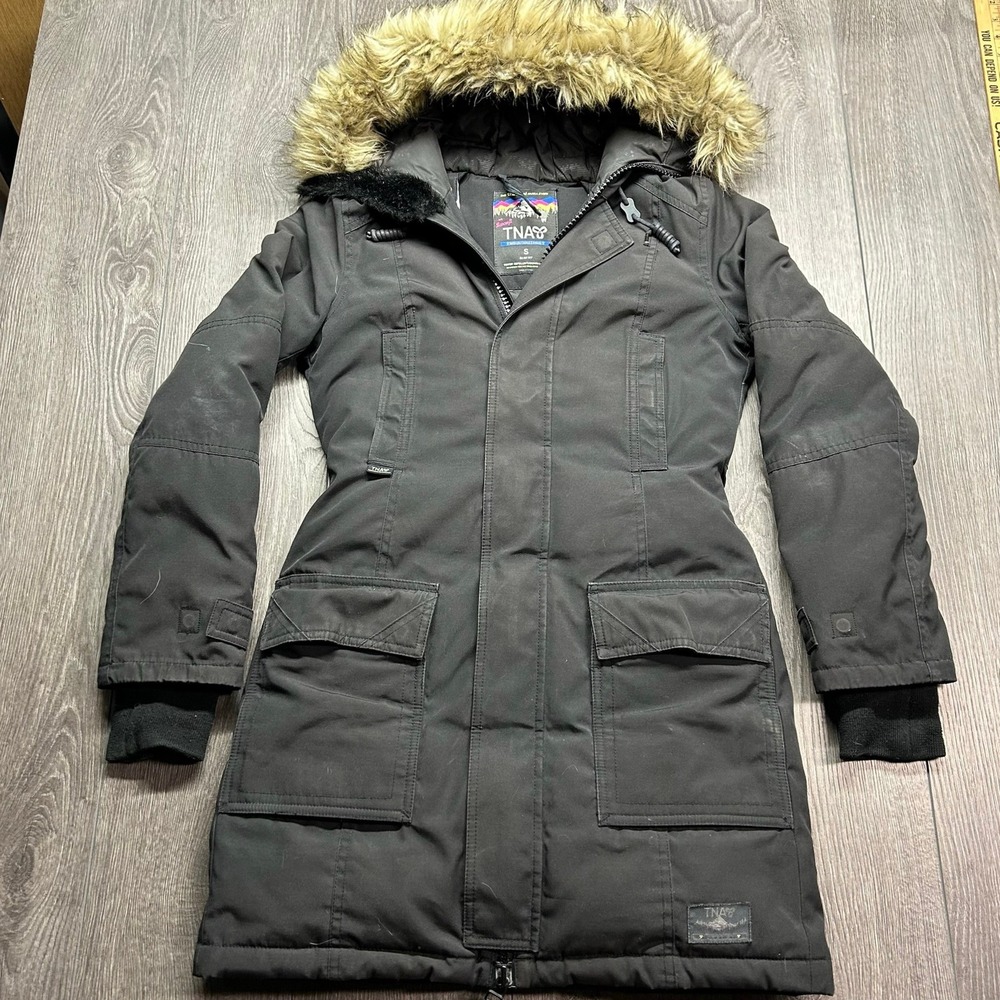 TNA Aritzia Bancroft Parka Black Down Filled Faux Fur Hood Winter Jacket Small